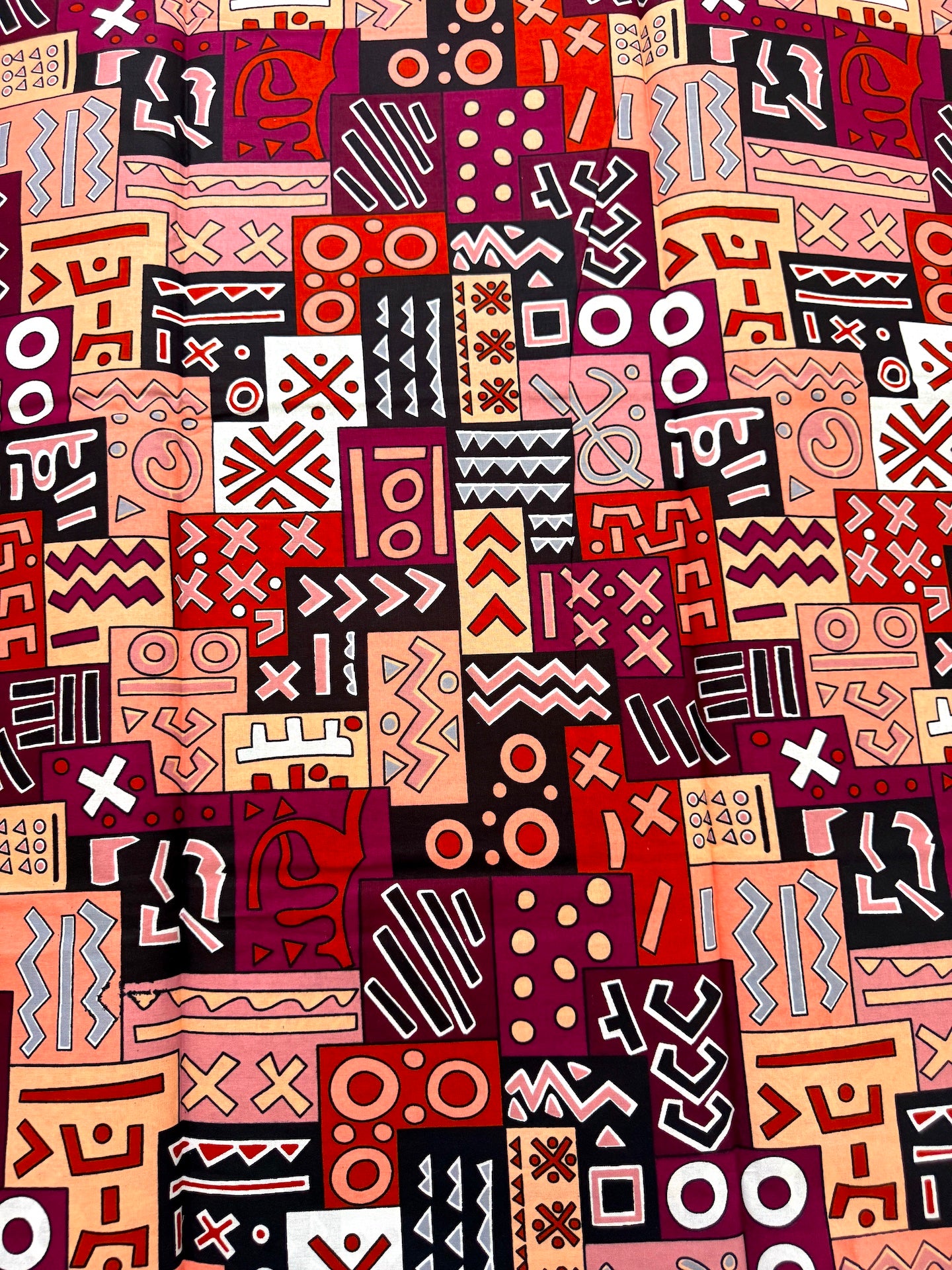 Pink & Red Geometric Ankara Fabric – African Wax Print (6 Yards UK) – MASI2464