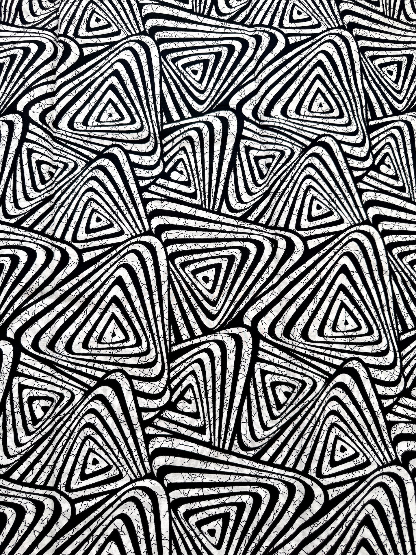 Black & White Geometric Ankara Fabric – African Wax Print (6 Yards UK) – MASI2461
