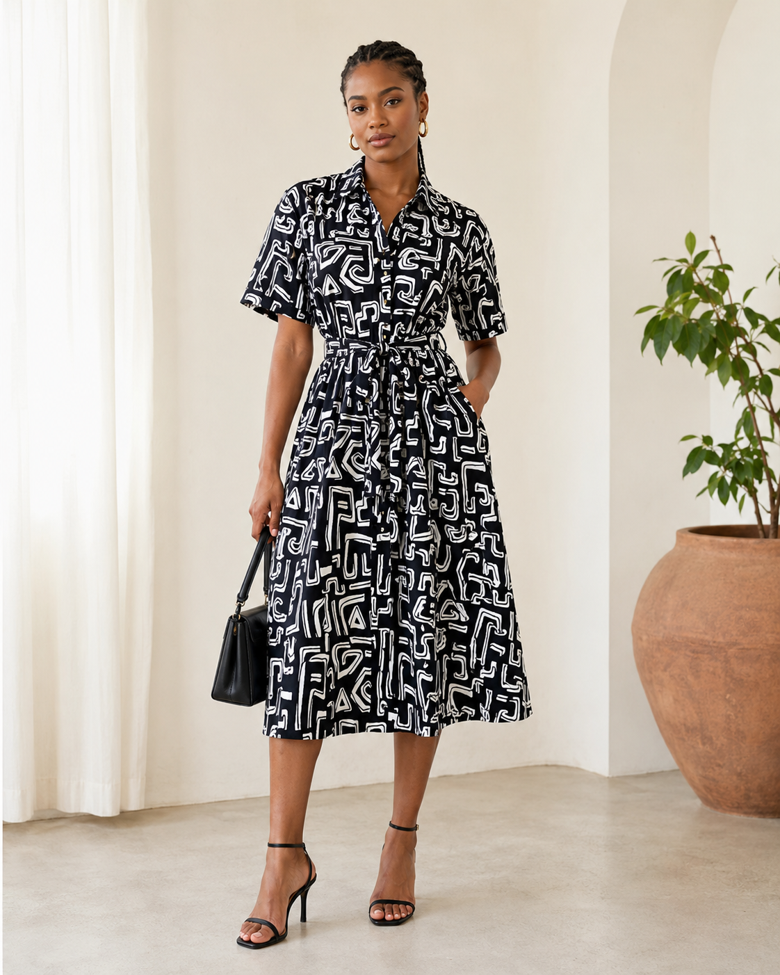 Black & White Abstract Geometric African Fabric – African Wax Print (6 Yards UK) – MASI2492