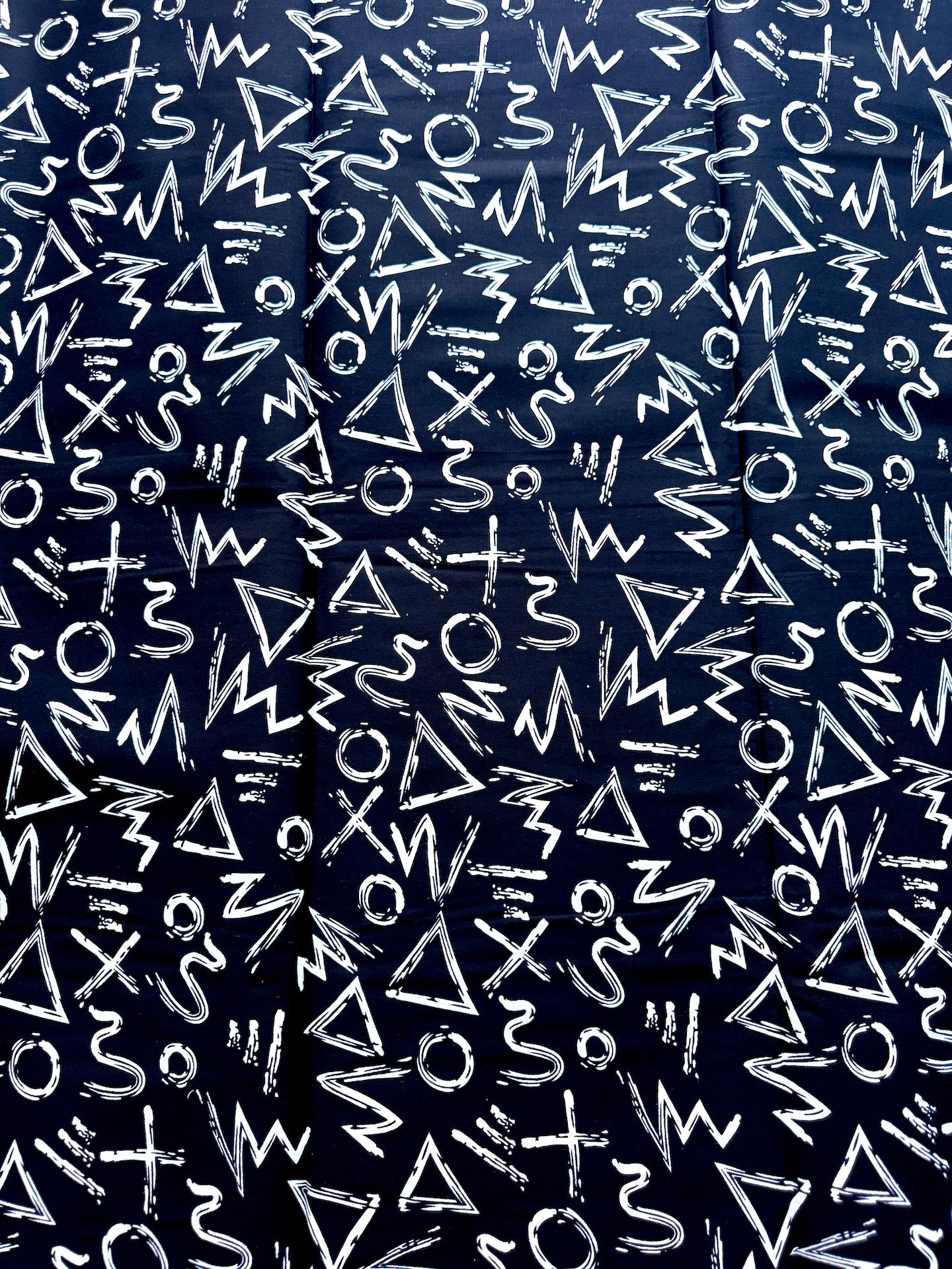 Black & White Geometric Ankara Fabric – African Wax Print (6 Yards UK) – MASI2420