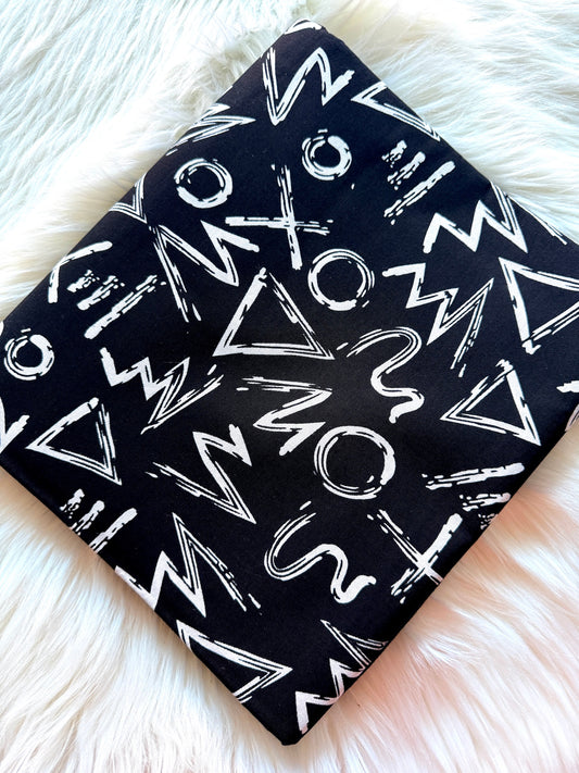 Black & White Geometric Ankara Fabric – African Wax Print (6 Yards UK) – MASI2420