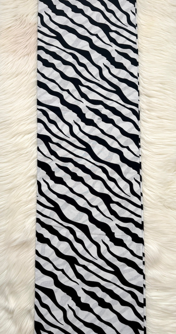 Ankara Wax Print Fabric – Black & White Patterned African Fabric (6 Yards UK) – MASI2430