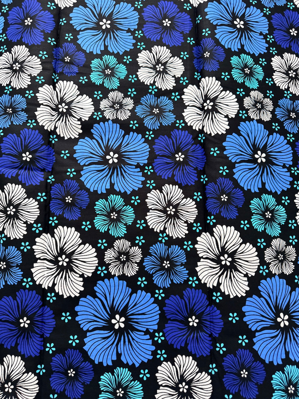 Blue Floral Ankara Fabric – African Wax Print (6 Yards UK) – MASI2443