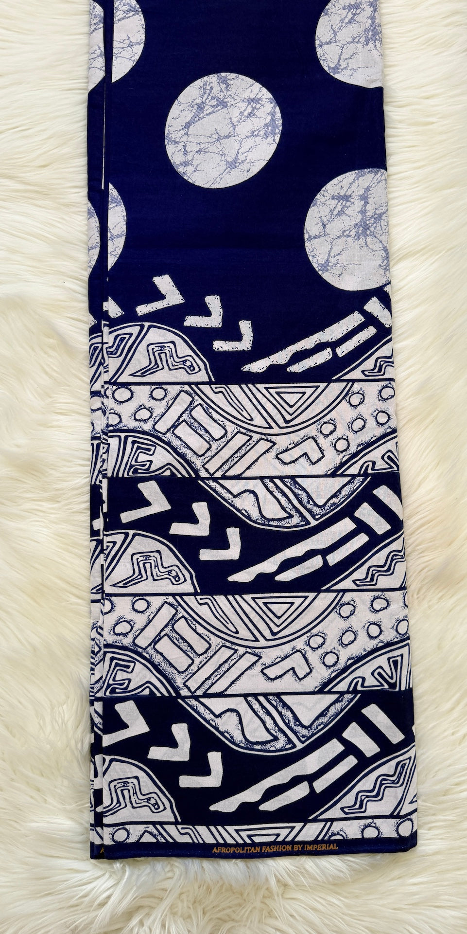 Blue & White Circle Border African Fabric – African Wax Print (6 Yards UK) – MASI2498