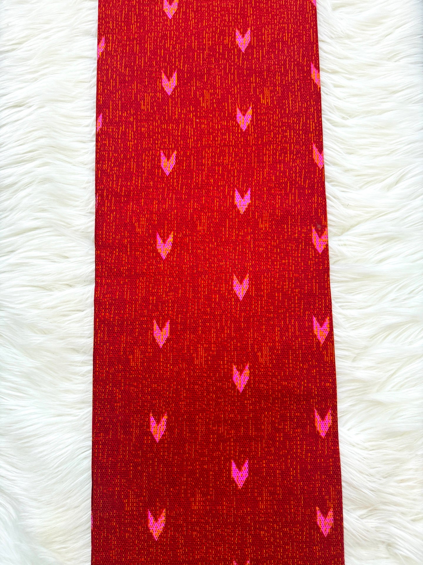 Red & Pink Retro Geometric Ankara Fabric – African Wax Print (6 Yards UK) – MASI2470