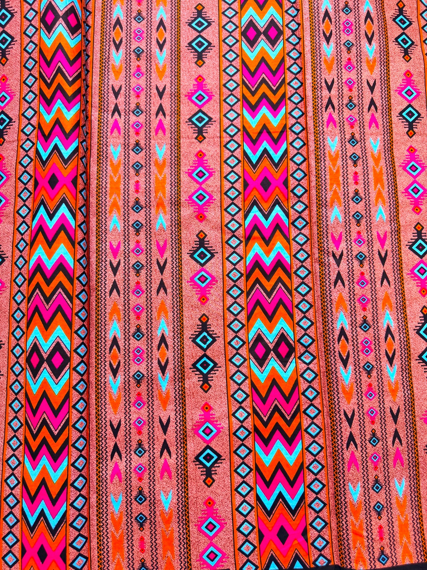 Pink Geometric Ankara Fabric – African Wax Print (6 Yards UK) – MASI2462