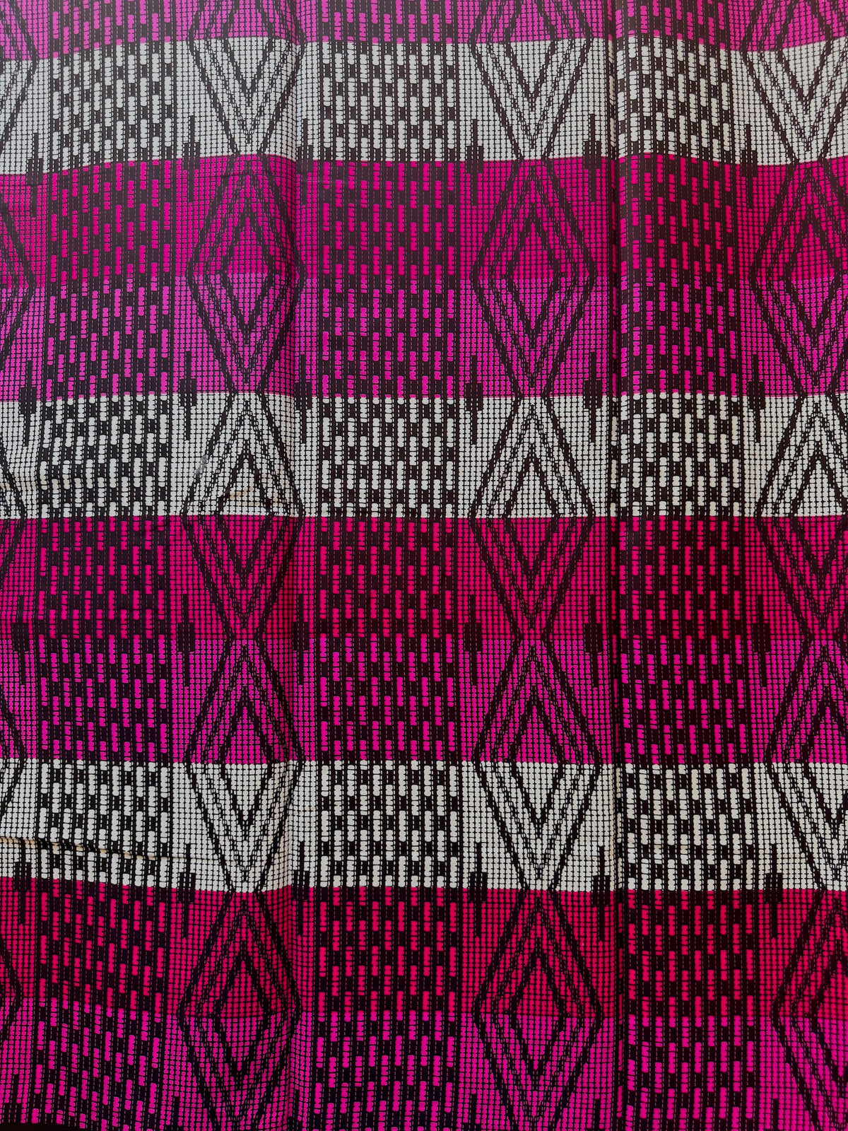 Magenta White & Black Woven Geometric African Fabric – African Wax Print (6 Yards UK) – MASI2644